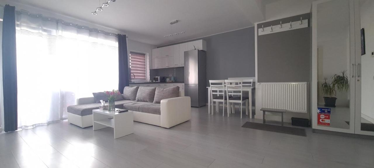 Stefania Sweet Apartament Орадя Екстер'єр фото